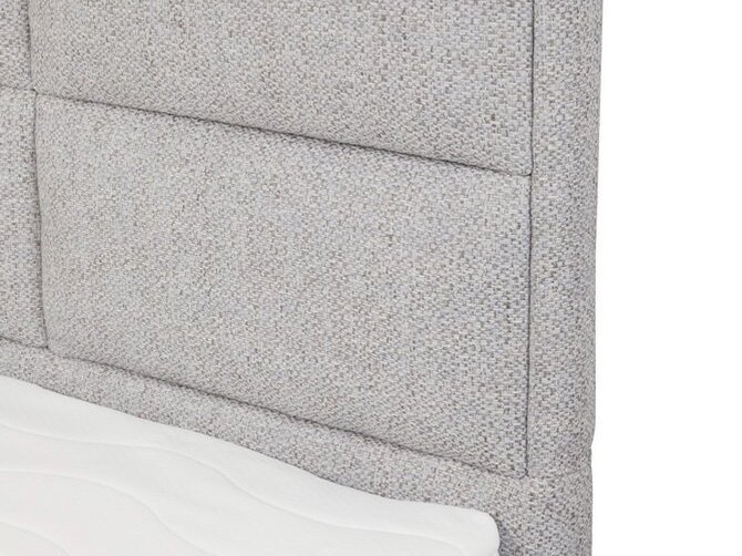 Boxspring 180cm with integrated trunk and light grey upholstery;